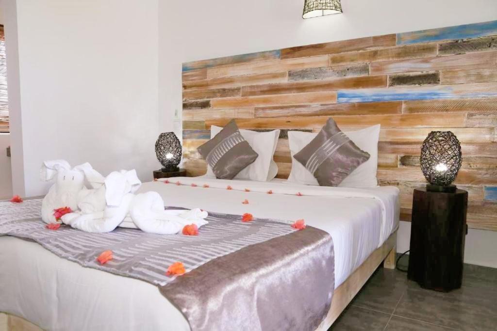Stella Rina "Adults Only" Bed & Breakfast Grand Baie Bagian luar foto