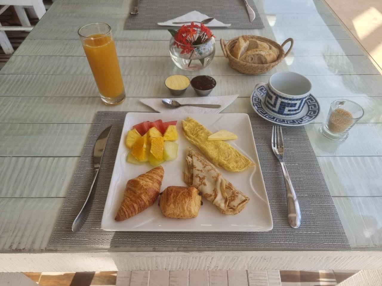 Stella Rina "Adults Only" Bed & Breakfast Grand Baie Bagian luar foto
