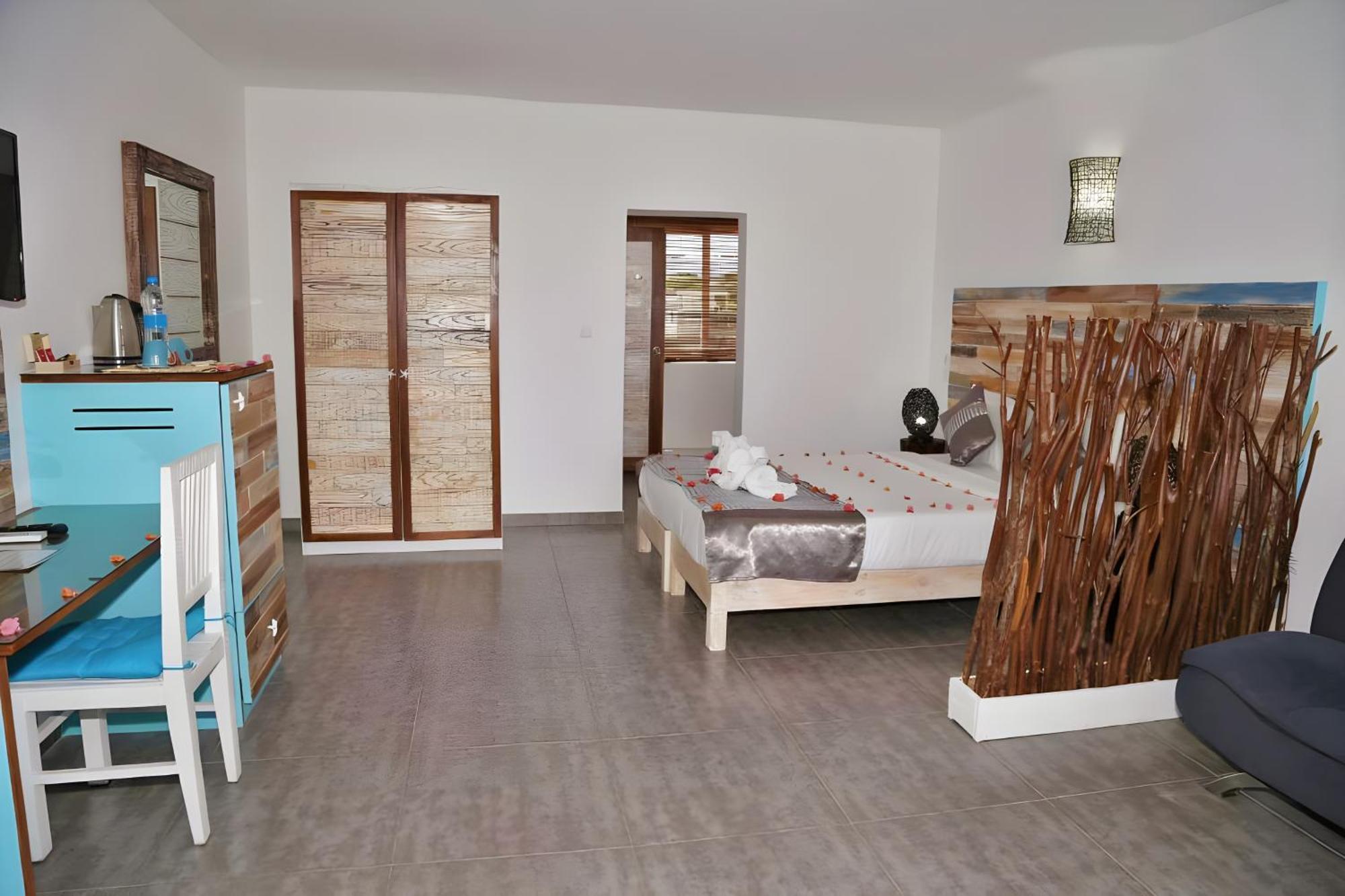 Stella Rina "Adults Only" Bed & Breakfast Grand Baie Bagian luar foto